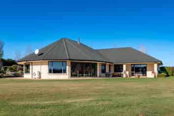 23 Hassalls Road, Hawarden