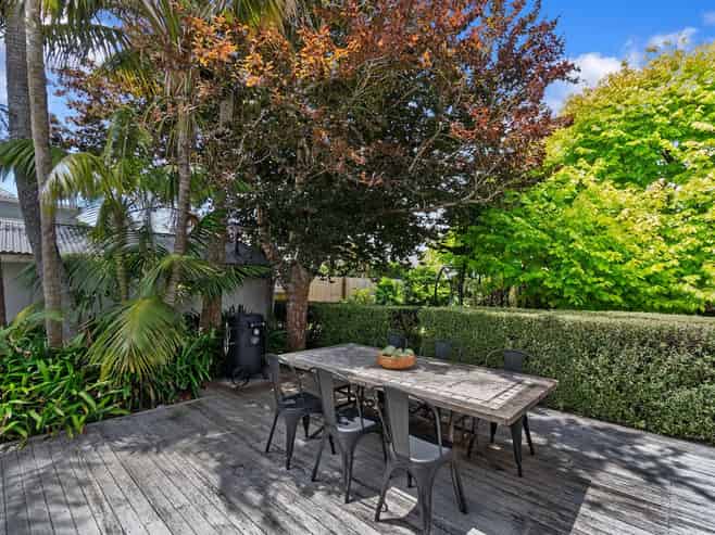 6 Manatu Street, Mount Eden