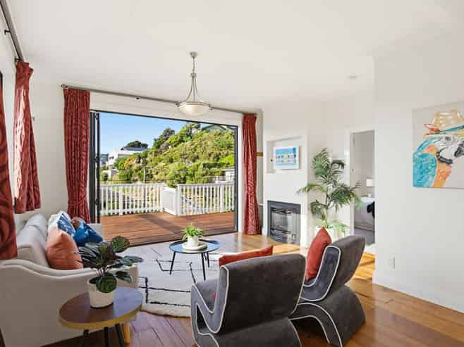 94 Eden Street, Island Bay