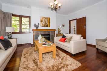 13 Buckley Road, Epsom