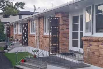 2/7a Moreland Road, Mount Albert