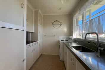 2/7a Moreland Road, Mount Albert