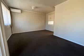 2/7a Moreland Road, Mount Albert