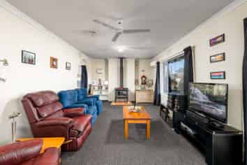 23 Rugby Street, WAIMATE