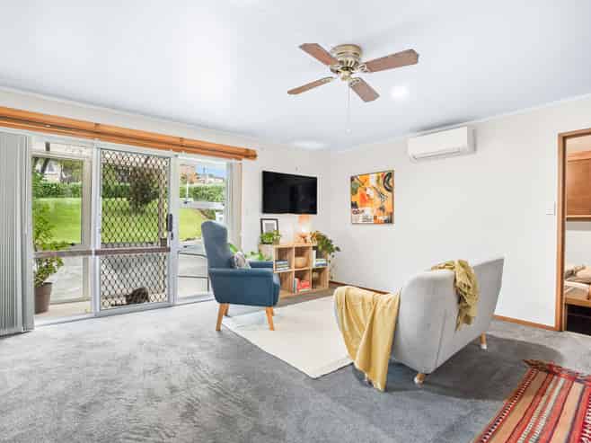 2/63 Fourth Avenue, Woodhill