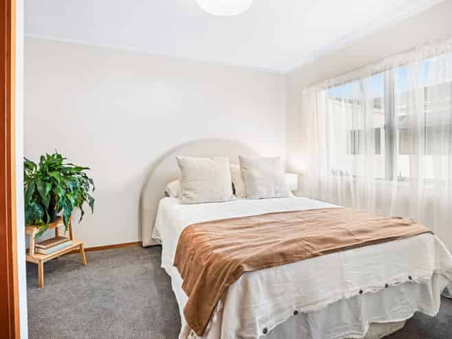 2/63 Fourth Avenue, Woodhill
