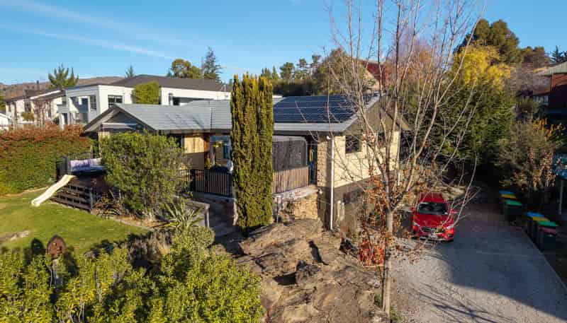 12 Kamaka Crescent, Alexandra