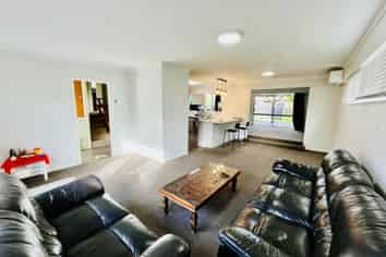 5 Bellfield Road, Opaheke