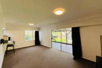 5 Bellfield Road, Opaheke