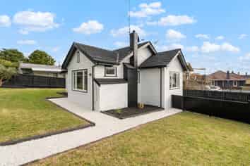 32 Forest Lake Road, Forest Lake