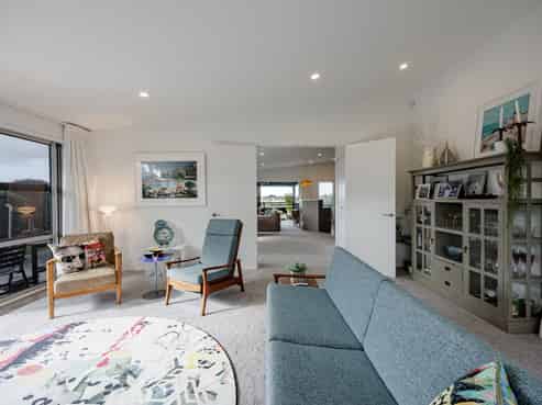 48 Merlot Drive, Greenmeadows