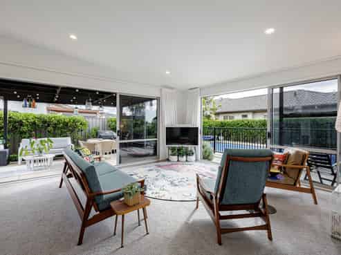48 Merlot Drive, Greenmeadows