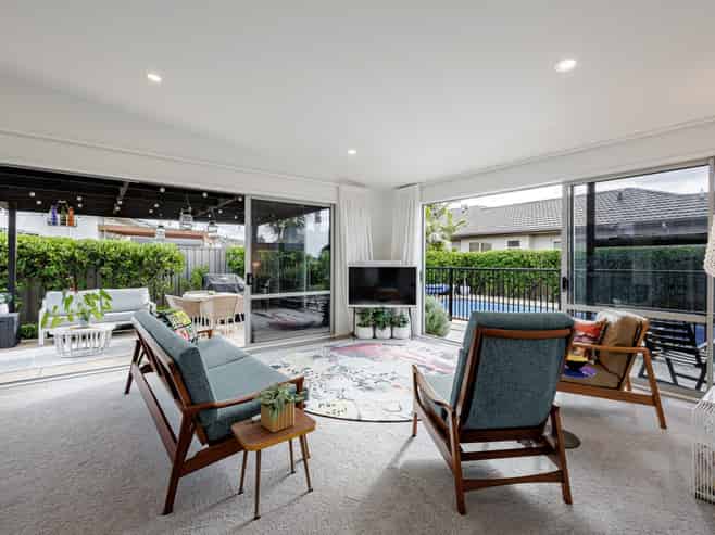 48 Merlot Drive, Greenmeadows