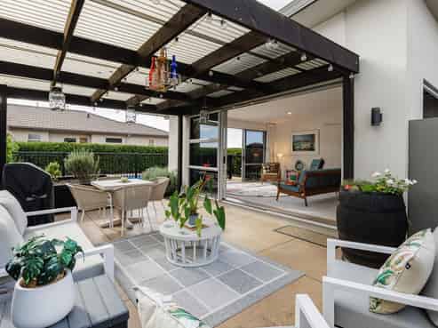 48 Merlot Drive, Greenmeadows