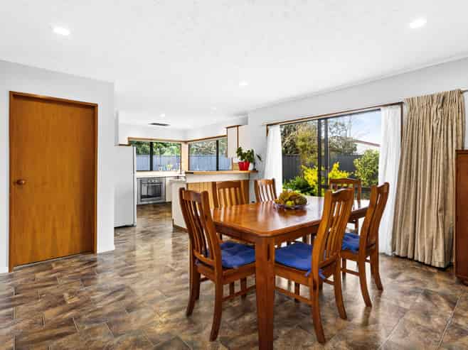 1311 Caroline Road, Mayfair