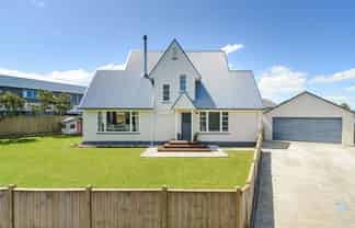 90 College Street, Awapuni