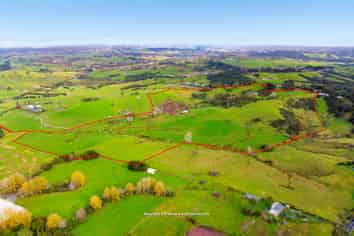 462 Kahikatea Flat Road, Waitoki