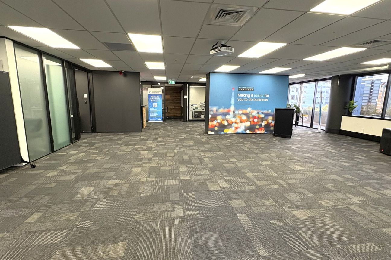 Affordable Turnkey Fringe Office – pohled 5
