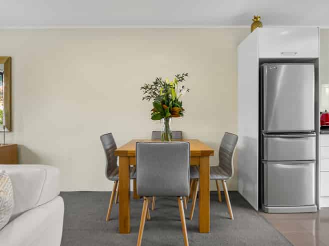 2/14 Longford Street, Mount Wellington
