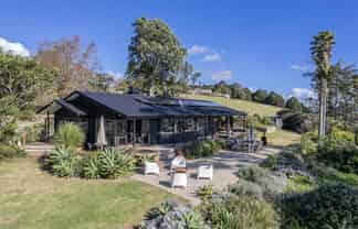 122 Going Road, Matarau