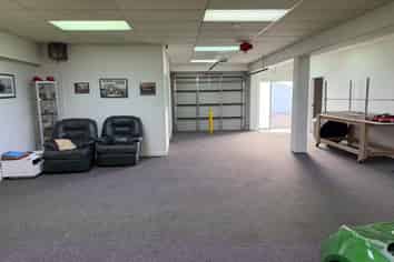 Central Basement Storage / Office / Workshop