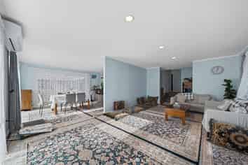 45 Scenic Drive, Hillpark
