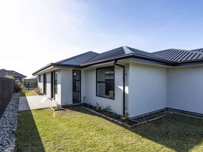 23 Ellmers Street, Woodend