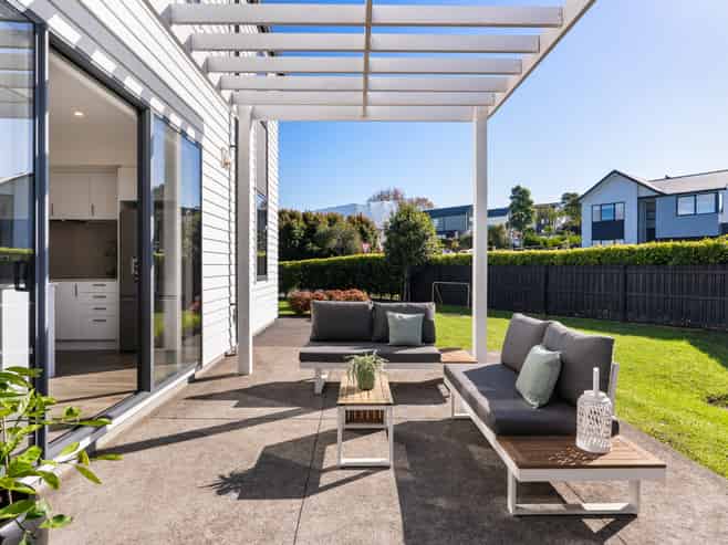 16 Radcliffe Street, Glen Innes