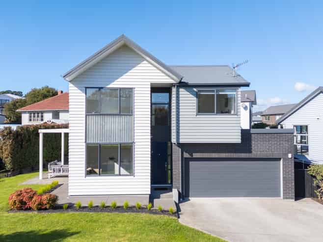 16 Radcliffe Street, Glen Innes