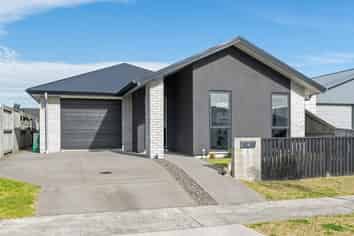 68 Union Drive, Papamoa
