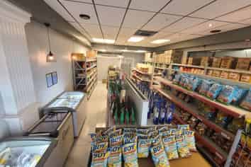 CHAPEL ROAD RETAIL 100M²
