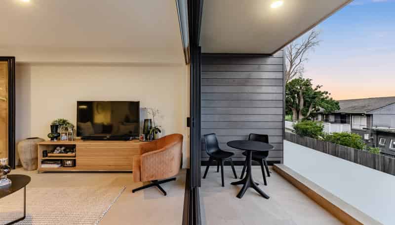 4/7 Cowie Street, Parnell