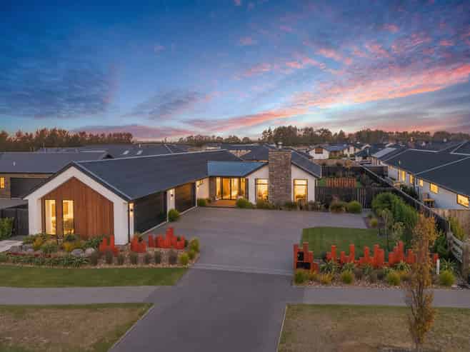 12 Texel Crescent, West Melton