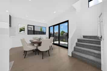 76 Swaffield Road, Papatoetoe