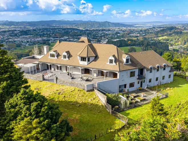 99 Parakiore Road, Whareora