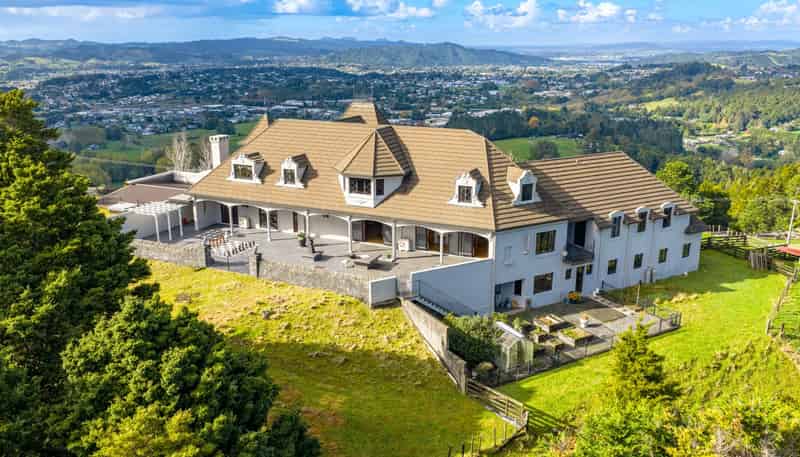 99 Parakiore Road, Whareora