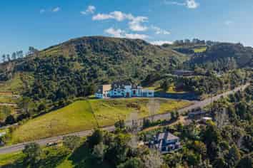 99 Parakiore Road, Whareora