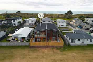 868C Papamoa Beach Road, Papamoa