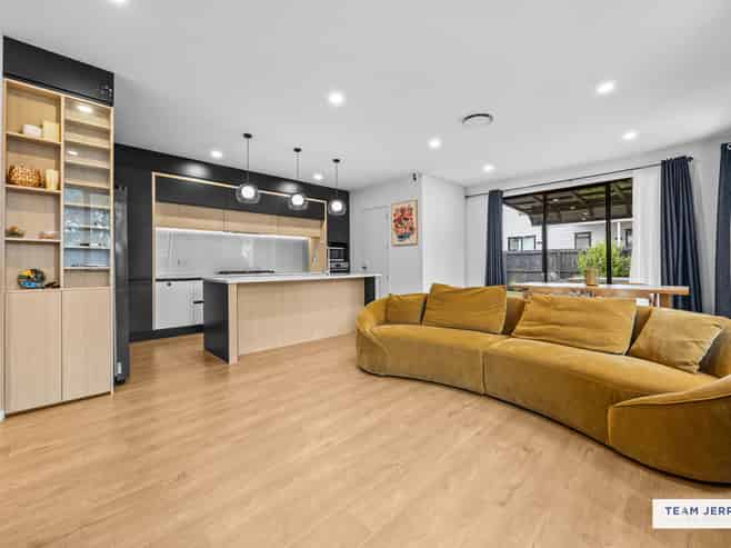 35 Rashni Road, Flat Bush