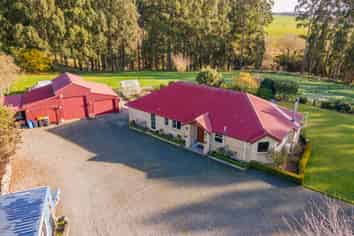 368 Fairview Road, Fairview