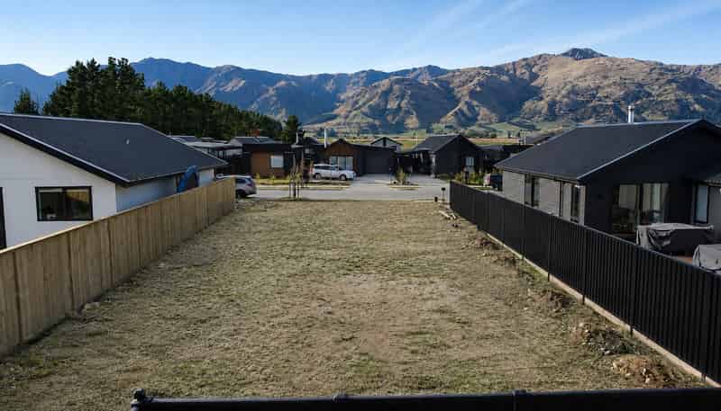 8 Gillespie Street, Lake Hawea