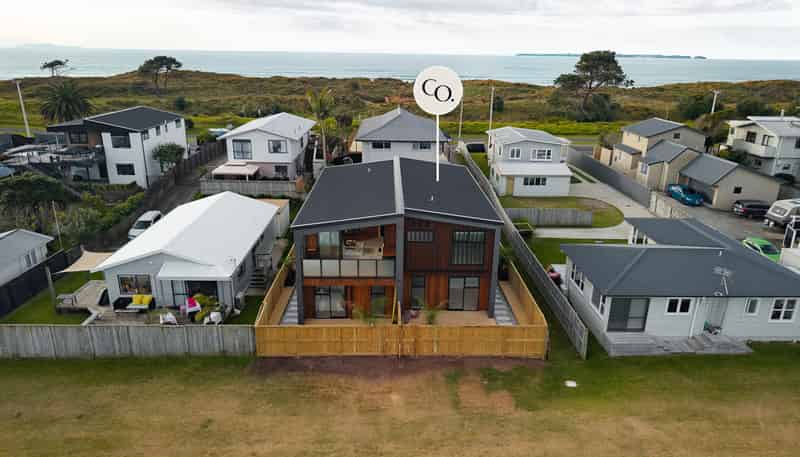 868B Papamoa Beach Road, Papamoa