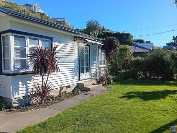 18 McCormacks Bay Road, Mount Pleasant