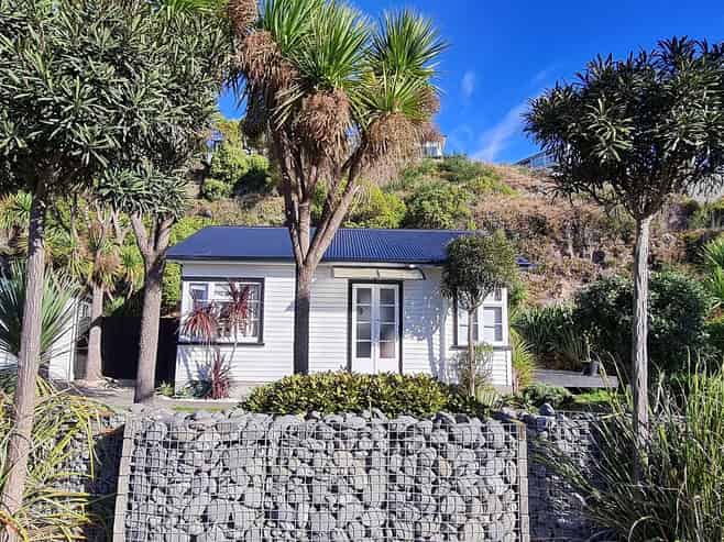 18 McCormacks Bay Road, Mount Pleasant