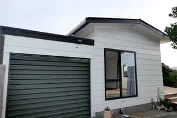 52 Mazengarb Rd, Paraparaumu Beach