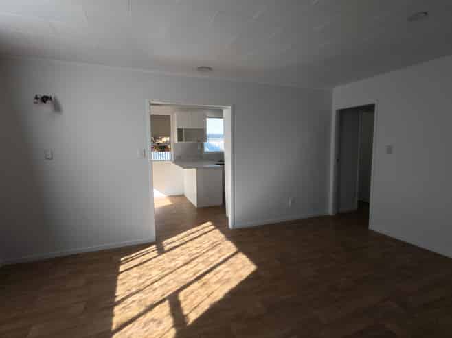 8 Arihia Street, Nukuhau