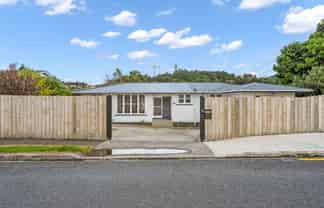 50 Clark Road, Kamo