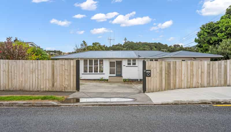 50 Clark Road, Kamo