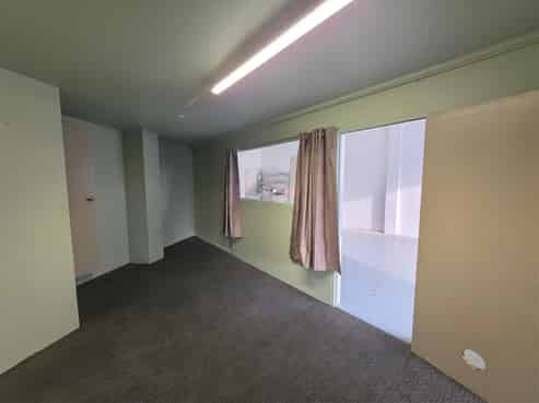 Tradesmen’s Unit or Toy Shed?