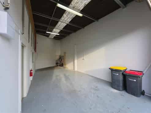 Tradesmen’s Unit or Toy Shed?